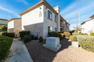 Photo #6: 2261427 Listing