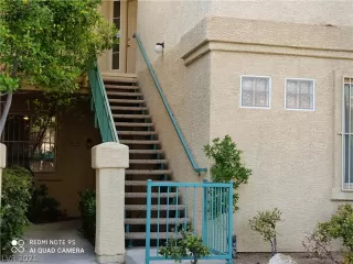 Photo #2: 2261440 Listing