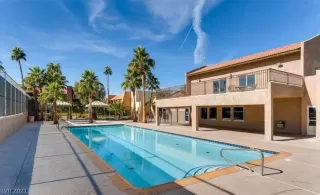 Photo #3: 2261464 Listing 