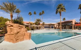 Photo #5: 2261464 Listing 