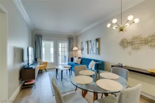 Photo #1: 2261476 Listing