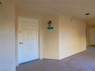 Photo #4: 2261478 Listing 