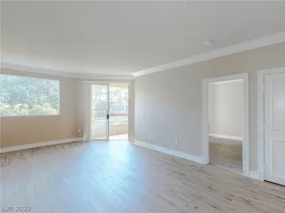 Photo #6: 2261478 Listing 