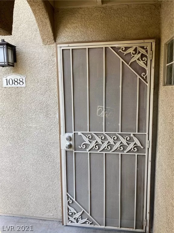 MLS: 2261517 Condo For Sale