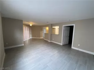 Photo #1: 2261531 Listing 