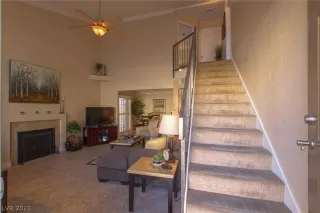 Photo #3: 2261553 Listing