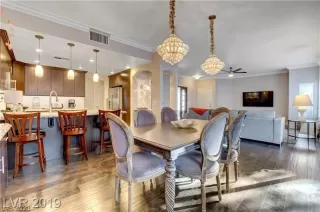 Photo #6: 2261648 Listing