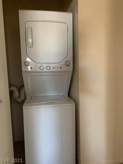 MLS: 2261702 Condo For Sale