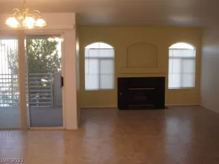 Photo #2: 2261766 Listing 