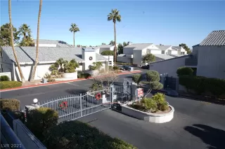 Photo #1: 2261770 Listing 