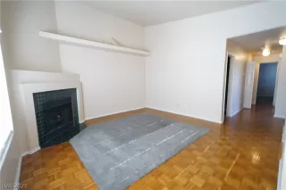 Photo #4: 2261770 Listing 