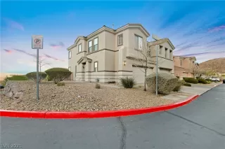 Photo #1: 2261802 Listing