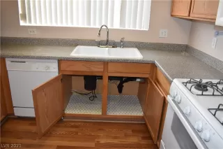 Photo #6: 2261836 Listing 