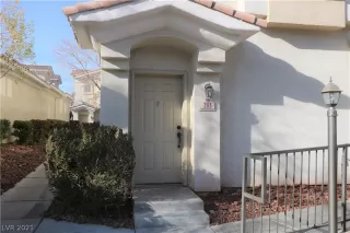 Photo #2: 2261856 Listing 