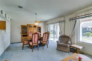 Photo #3: 2261880 Listing