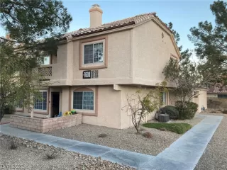 Photo #1: 2261882 Listing