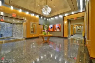 Photo #2: 2261936 Listing