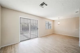 Photo #1: 2262011 Listing 
