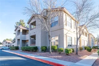 Photo #1: 2262034 Listing