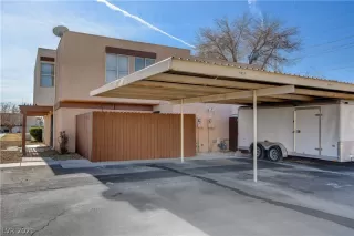 Photo #1: 2262038 Listing