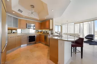 Photo #4: 2262048 Listing 