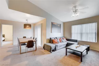 Photo #1: 2262065 Listing 