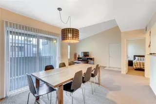 Photo #5: 2262065 Listing 