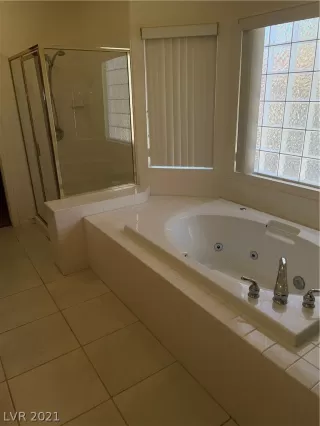 Photo #6: 2262079 Listing 