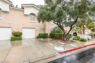 Photo #2: 2262121 Listing 