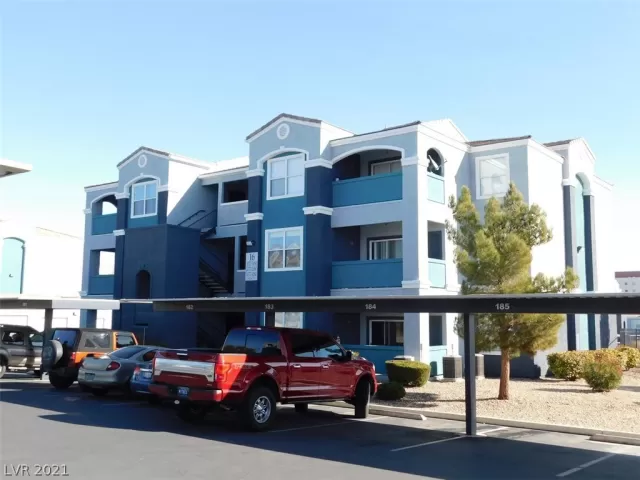 MLS: 2262202 Condo For Sale