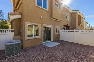 Photo #4: 2262208 Listing 