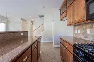 Photo #5: 2262208 Listing 