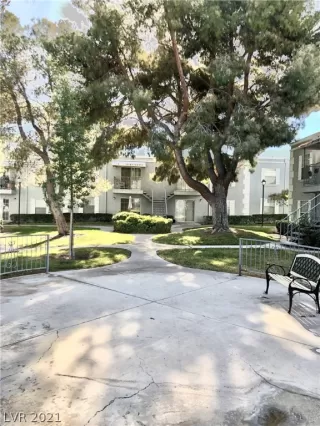 Photo #5: 2262238 Listing 