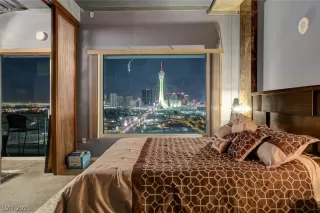 Photo #4: 2262263 Listing