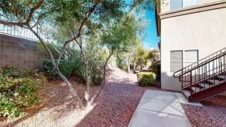 Photo #2: 2262360 Listing