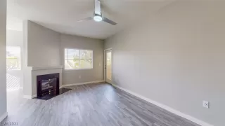 Photo #3: 2262360 Listing