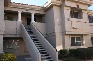 Photo #2: 2262432 Listing