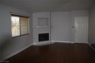 Photo #6: 2262432 Listing