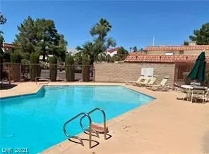 Photo #3: 2262503 Listing