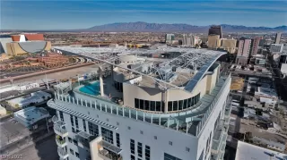 Photo #3: 2262527 Listing