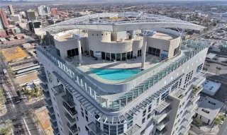 Photo #4: 2262527 Listing