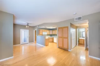 Photo #2: 2262553 Listing 
