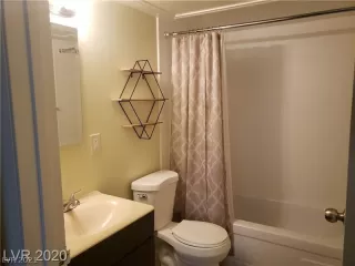 Photo #5: 2262564 Listing 