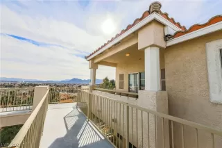 Photo #4: 2262612 Listing