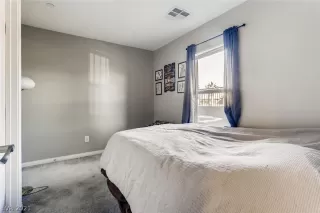 Photo #2: 2262617 Listing