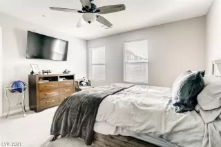 Photo #6: 2262617 Listing