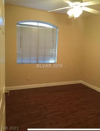 Photo #6: 2262619 Listing