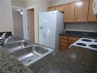 Photo #3: 2262635 Listing 