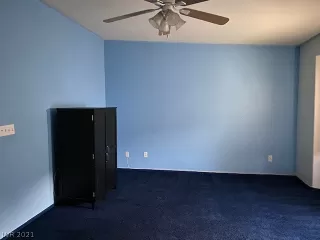 Photo #4: 2262637 Listing