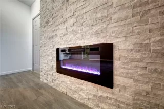 Photo #1: 2262650 Listing